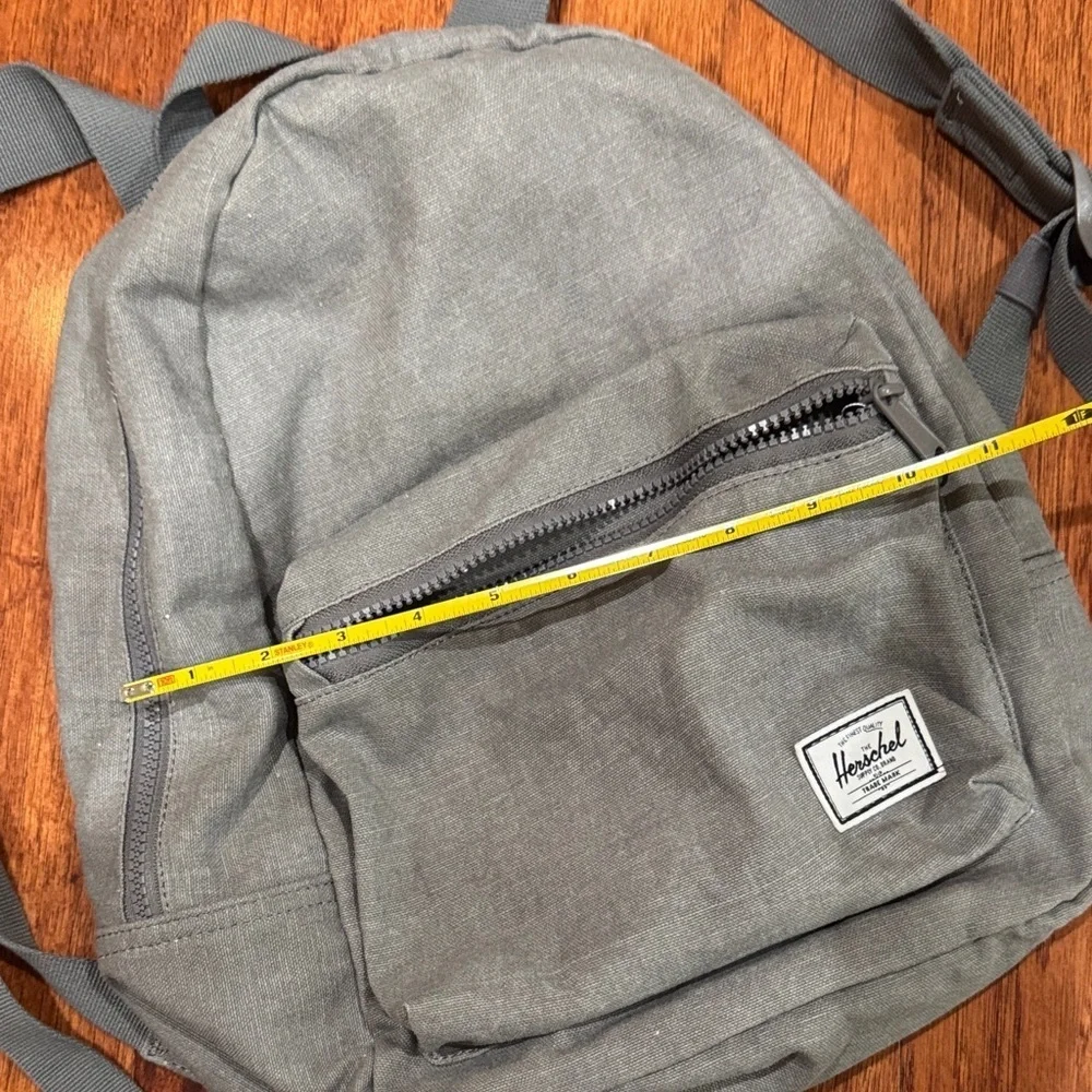 Herschel Supply Company Classic Gray Backpack